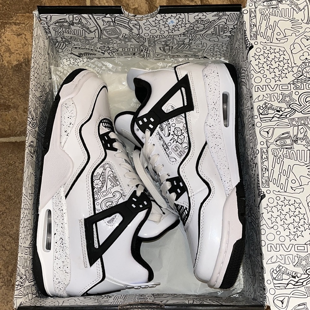 Jordan retro 3’s